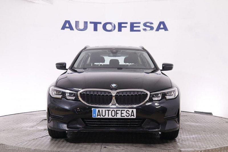 Usado BMW 320e 190 CV (139 kW) 2021 Negro Familiar