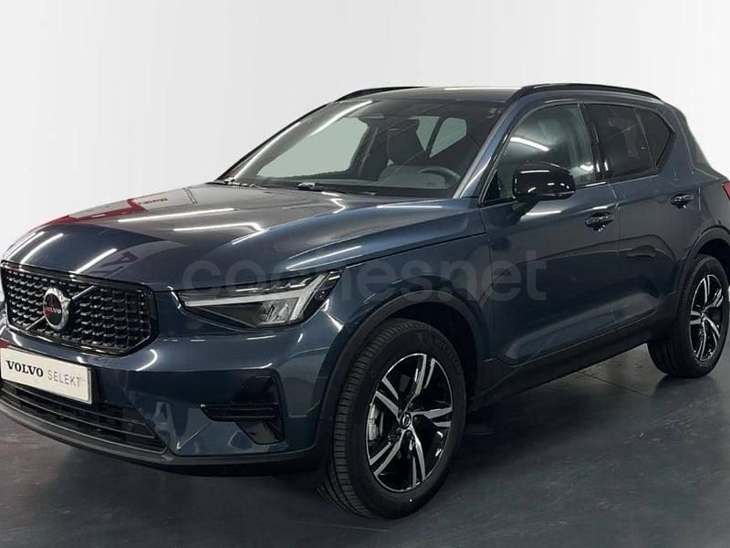 Nuevo Volvo XC40 Plus 163 CV (119 kW) 2025 Azul SUV