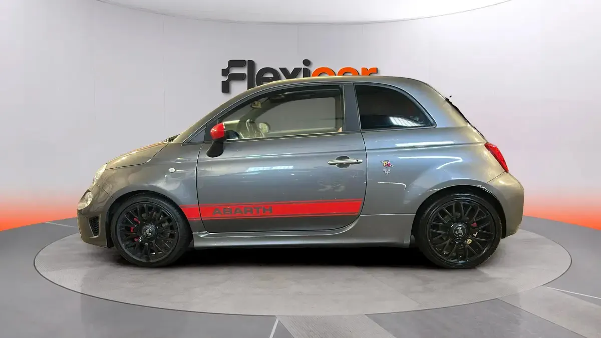 Usado Abarth 500C Pista 160 CV (117 kW) 2017 Gris Descapotable