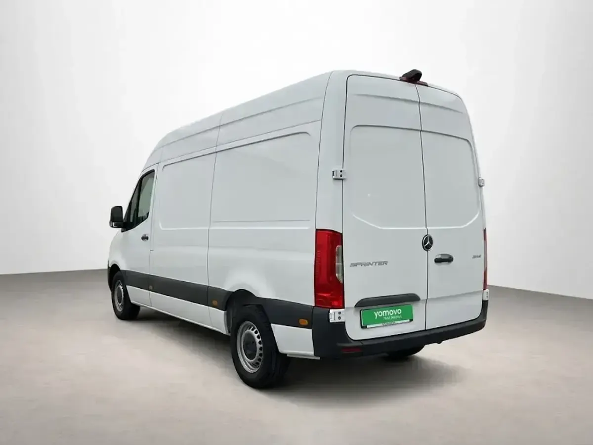 Usado Mercedes Sprinter 171 CV (125 kW) 2023 Blanco Van