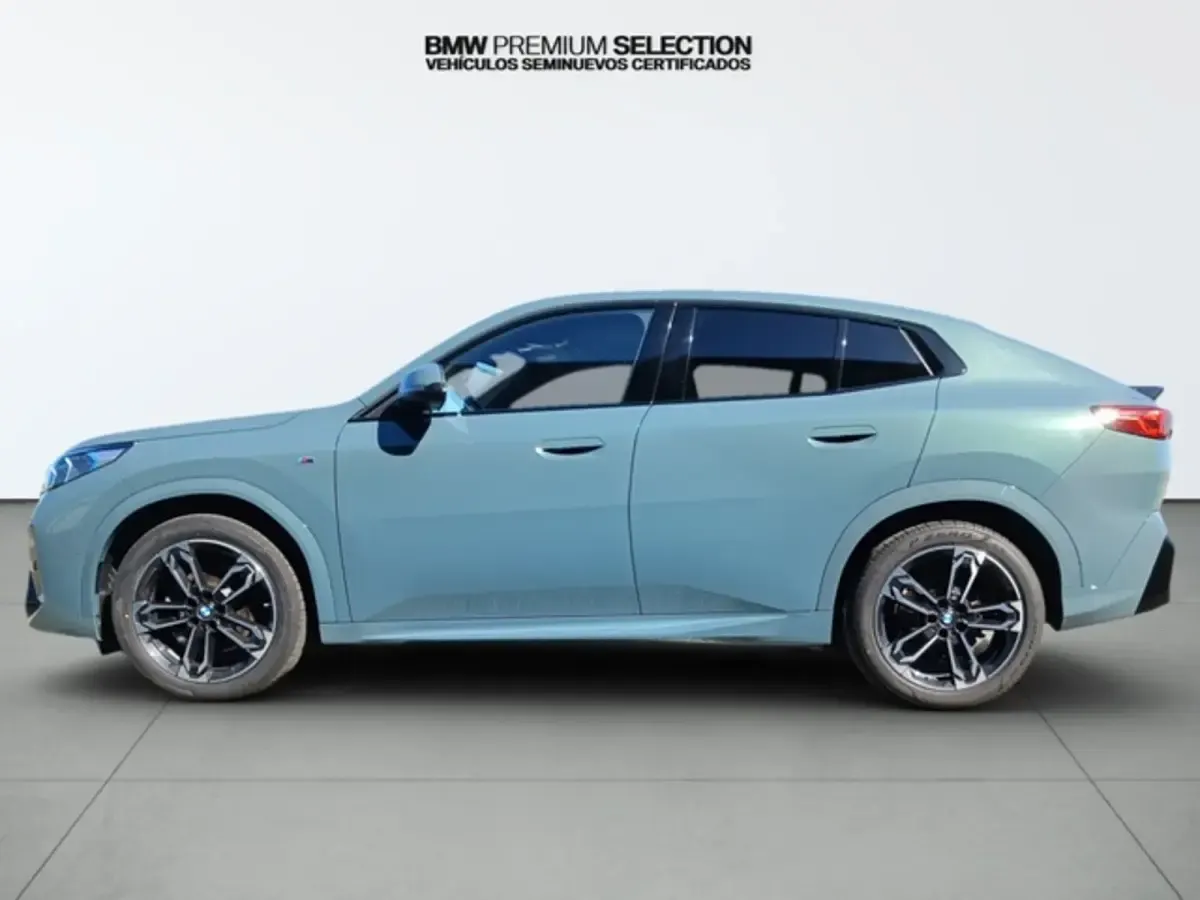 Usado BMW X2 Comfort Edition 163 CV (119 kW) 2025 Verde SUV