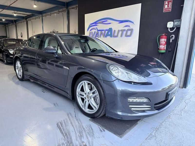 Azul Usado 2011 Porsche Panamera 4 Berlina | 28.990 € - Imagen 1/4