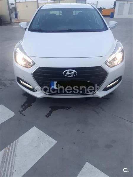 Usado Hyundai i40 115 CV (84 kW) 2017 Etiqueta c (verde) Berlina