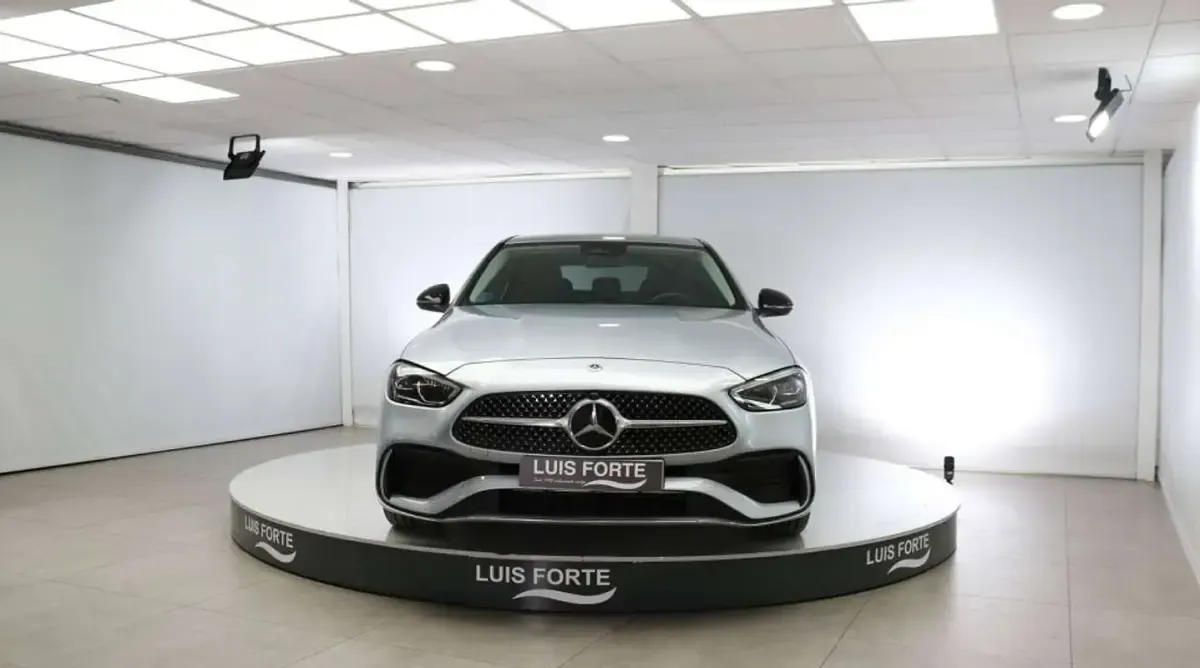 Usado Mercedes C200 163 CV (119 kW) 2022 Gris Berlina