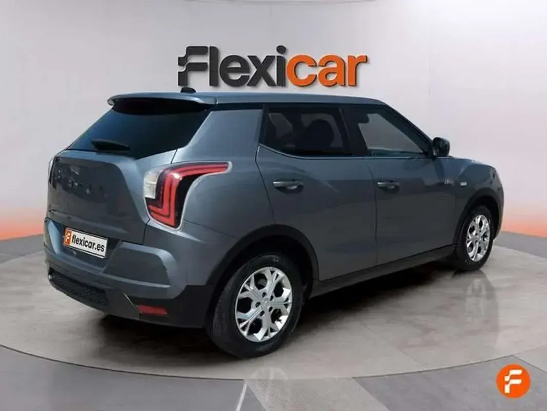 Usado SsangYong Tivoli Limited 163 CV (119 kW) 2024 Gris SUV