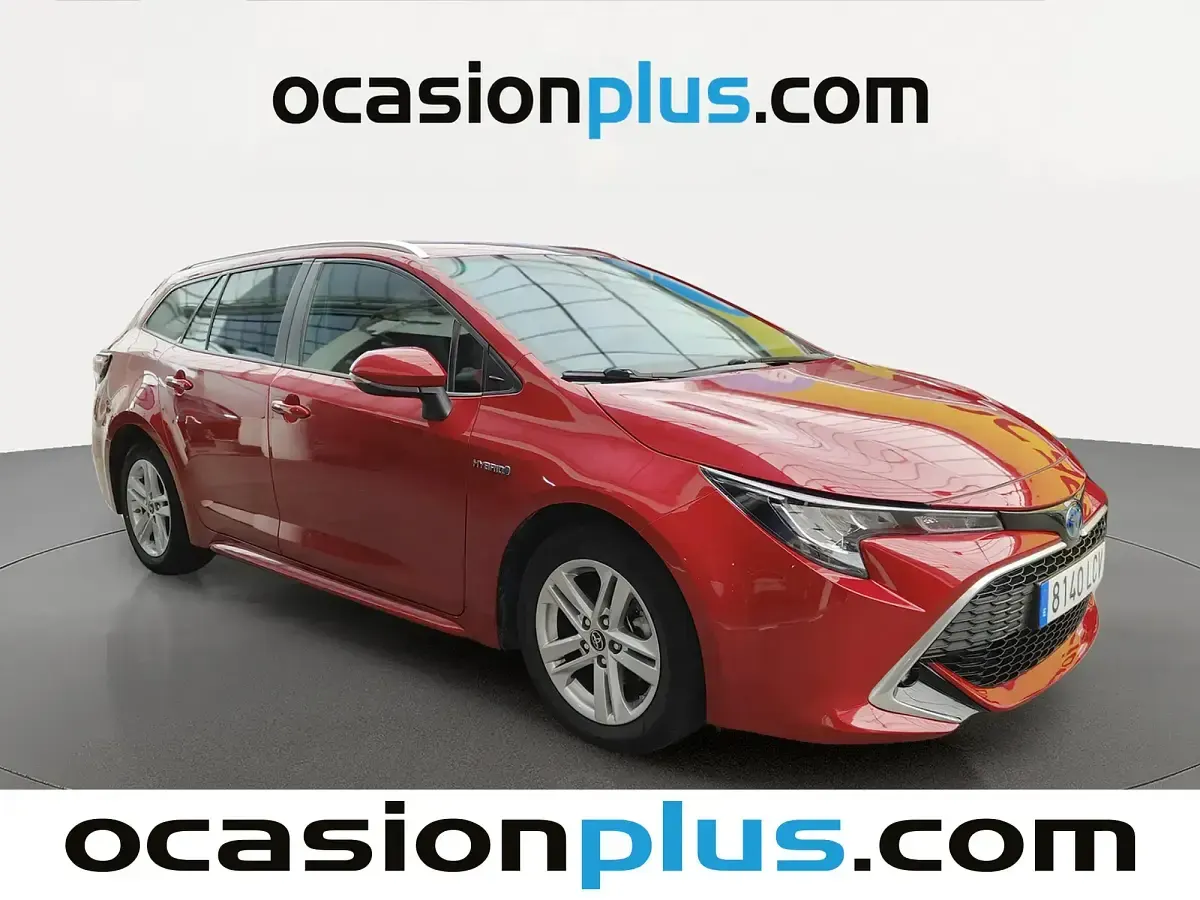 Usado Toyota Corolla Active 122 CV (89 kW) 2019 Rojo Familiar