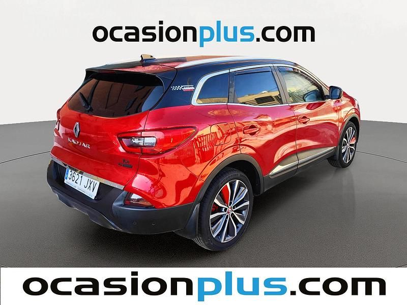Usado Renault Kadjar Zen 132 CV (97 kW) 2017 Rojo SUV