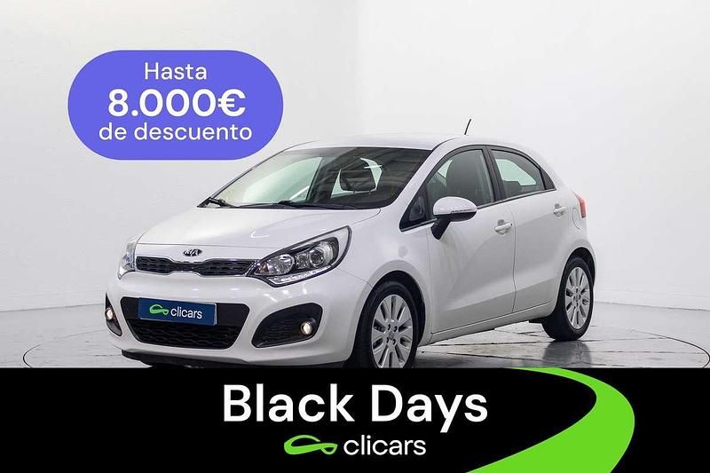 Blanco Usado 2014 Kia Rio Utilitario | 8590 € (Precio justo) - Imagen 1/4