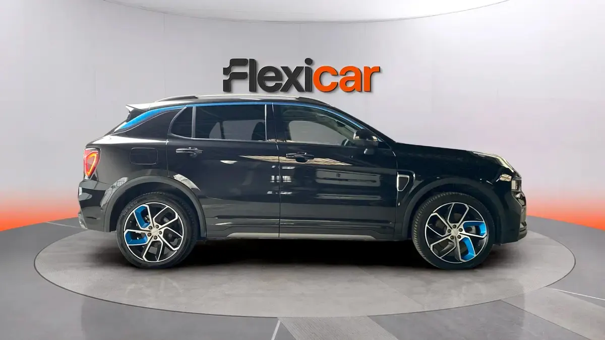 Usado Lynk & Co 01 261 CV (191 kW) 2022 Negro SUV