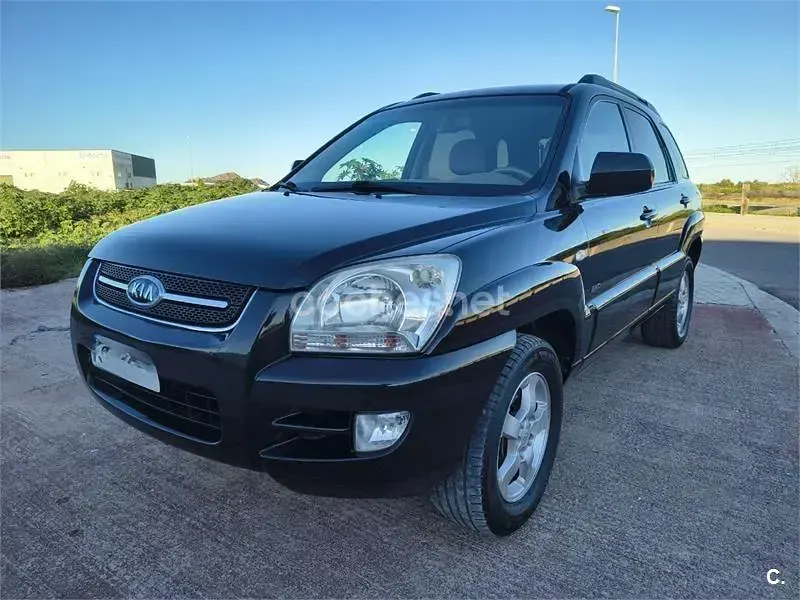 Usado Kia Sportage Active 140 CV (102 kW) 2010 Negro SUV