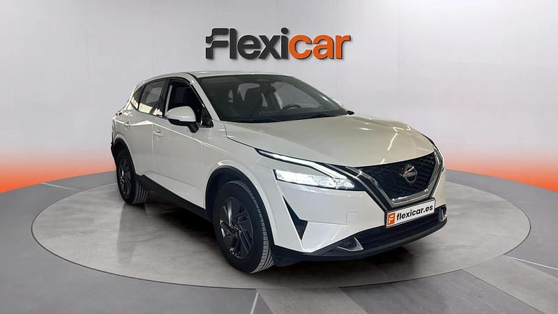 Begagnad Nissan Qashqai Acenta 140 HK (102 kW) 2022 SUV