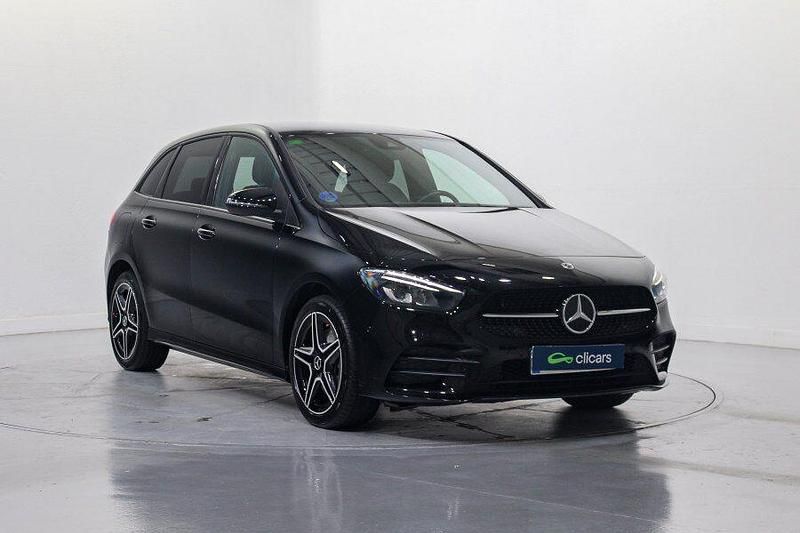 Usado Mercedes B250e 218 CV (160 kW) 2022 Negro Monovolumen