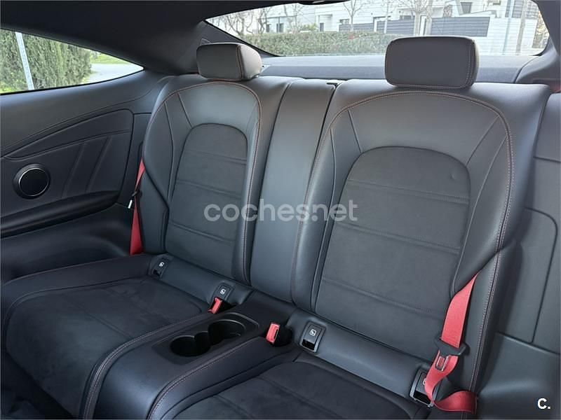 Usado Mercedes C43 AMG 367 CV (269 kW) 2017 Negro Coupe