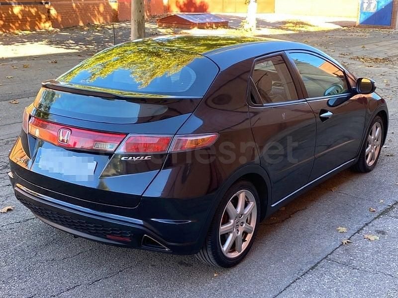 Usado Honda Civic Sport 140 CV (102 kW) 2008 Negro Berlina
