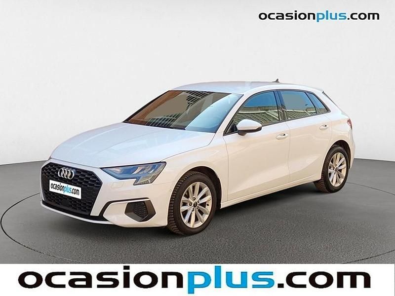 Usado Audi A3 110 CV (80 kW) 2023 Blanco Berlina
