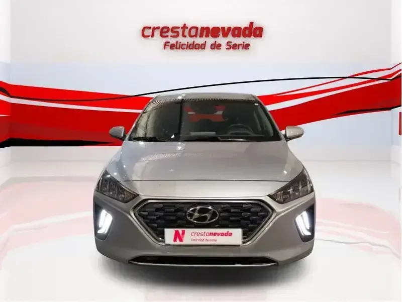 Usado Hyundai Ioniq 141 CV (103 kW) 2020 Gris / plata Utilitario