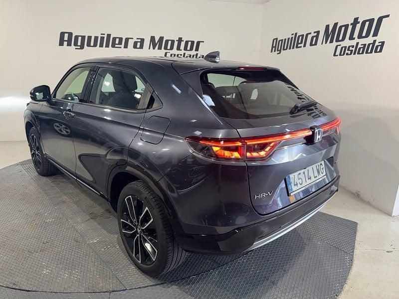 Usado Honda HR-V Advance 131 CV (96 kW) 2022 Gris / plata SUV