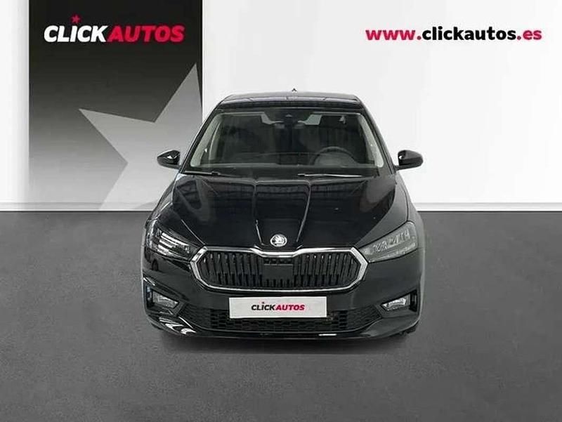 Usado Skoda Fabia Selection 95 CV (69 kW) 2025 Negro Utilitario