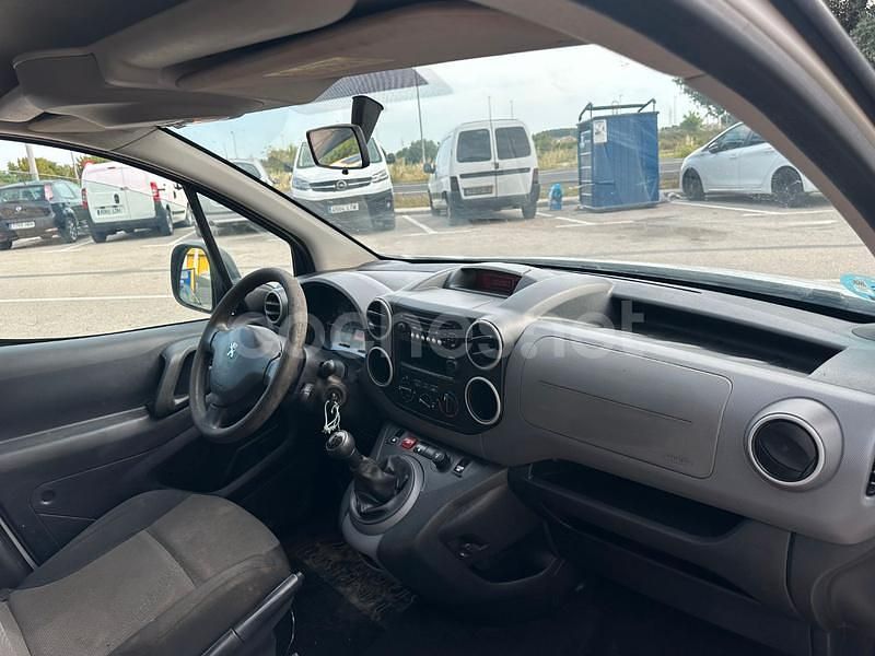 Usado Peugeot Partner Tepee Access 75 CV (55 kW) 2018 Blanco Monovolumen