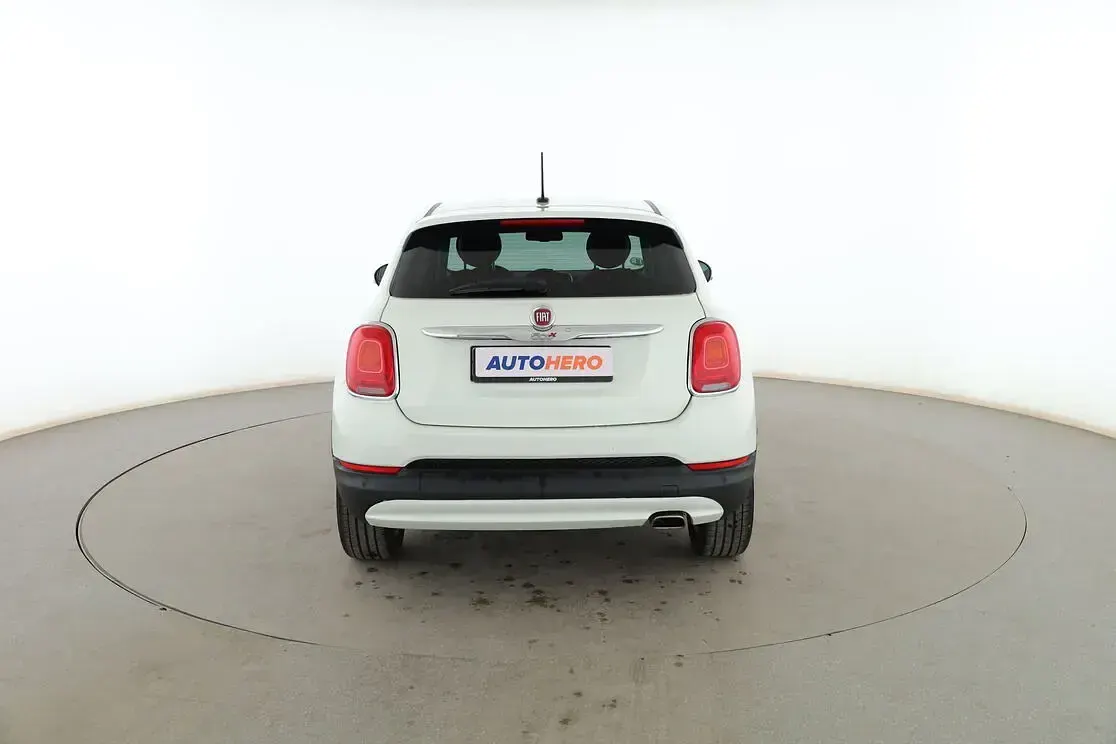 Usado Fiat 500X Pop Star 120 CV (88 kW) 2015 Blanco SUV