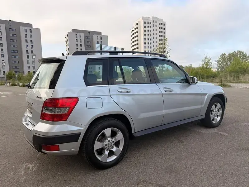 Usado Mercedes GLK220 170 CV (125 kW) 2010 Gris / plata SUV