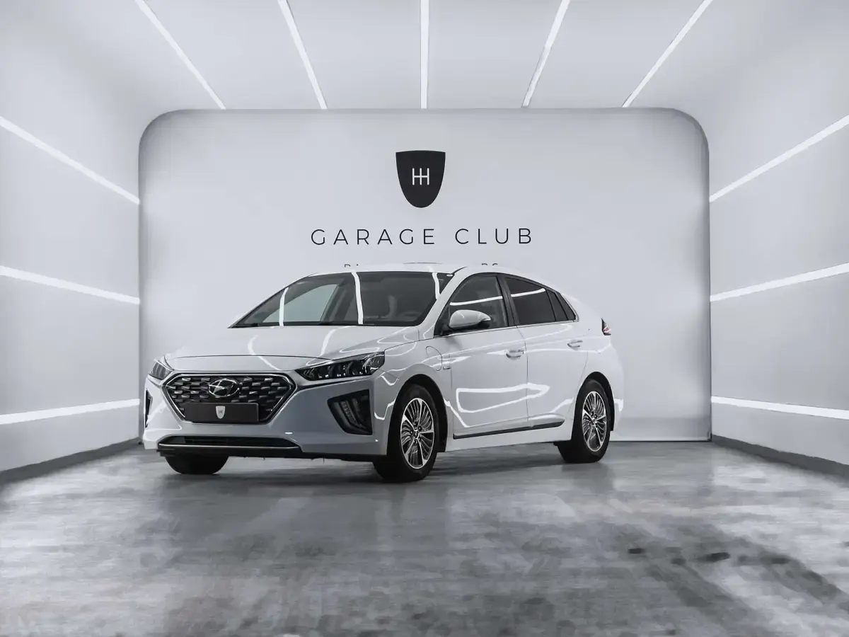 Usado Hyundai Ioniq 141 CV (103 kW) 2020 Blanco Utilitario