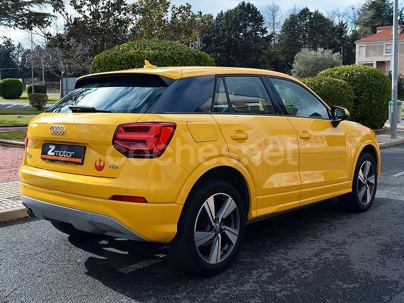 Usado Audi Q2 Sport 116 CV (85 kW) 2017 Amarillo SUV