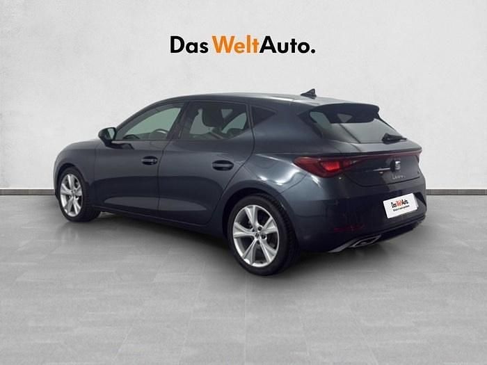 Gris Usado 2022 Seat Leon FR | 23.900 € (Caro) - Imagen 1/4