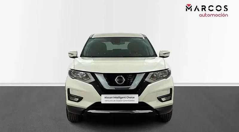 Usado Nissan X-Trail Acenta 159 CV (116 kW) 2020 White pear SUV