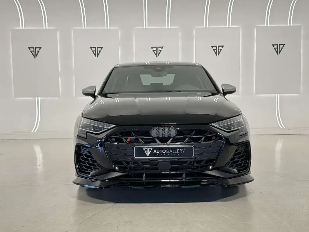 Usado Audi S3 Sportback Premium 333 CV (244 kW) 2025 Negro Utilitario