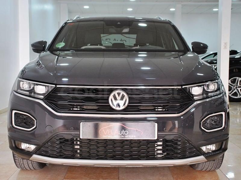 Usado VW T-Roc Sportline 150 CV (110 kW) 2019 Gris / plata SUV