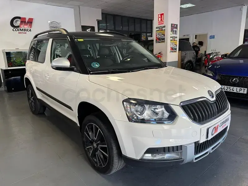 Usado Skoda Yeti Elegance 122 CV (89 kW) 2015 Blanco SUV