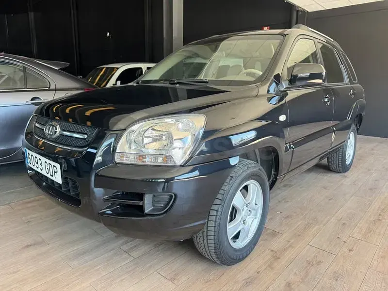 Usado Kia Sportage 142 CV (104 kW) 2008 Negro SUV