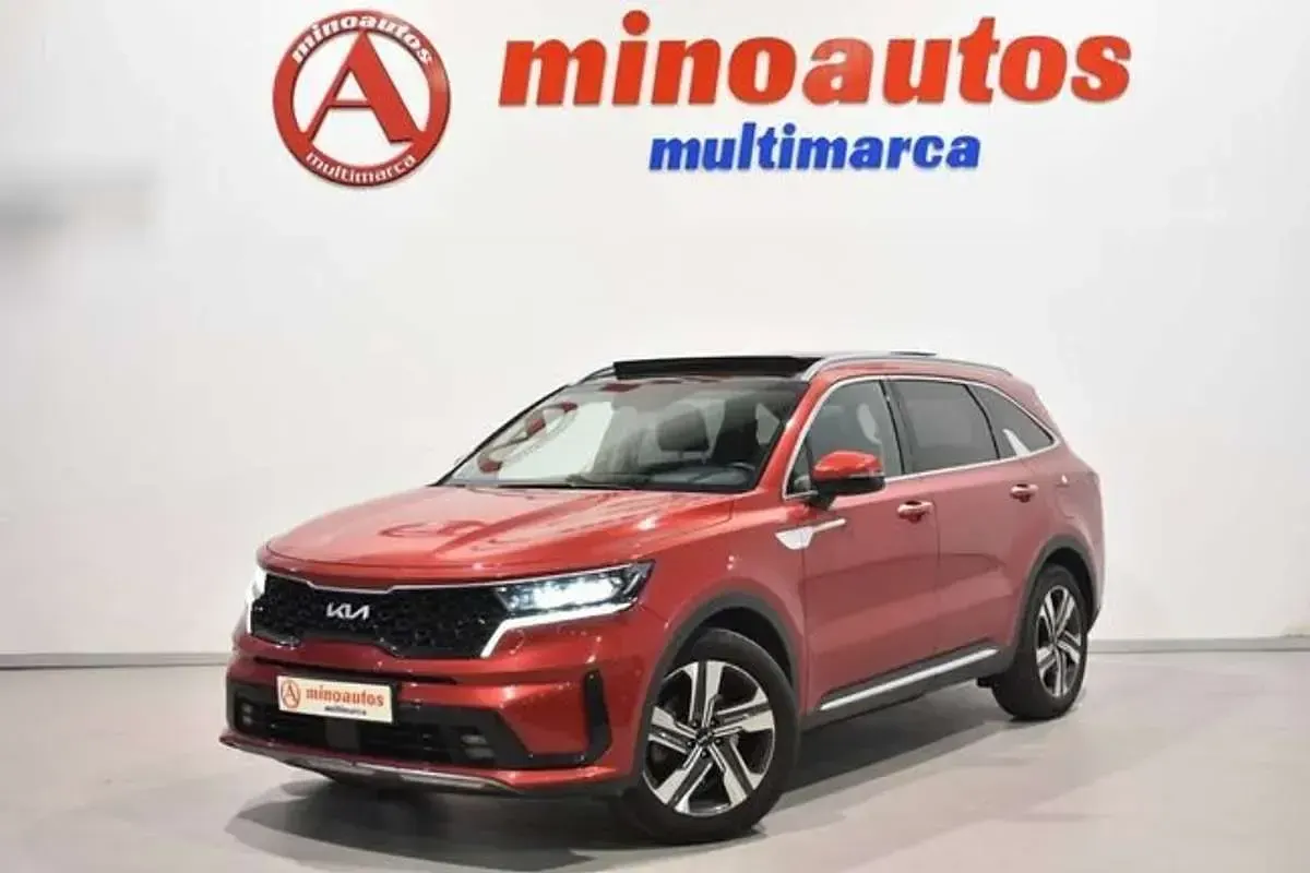 Usado Kia Sorento 232 CV (170 kW) 2023 Rojo SUV
