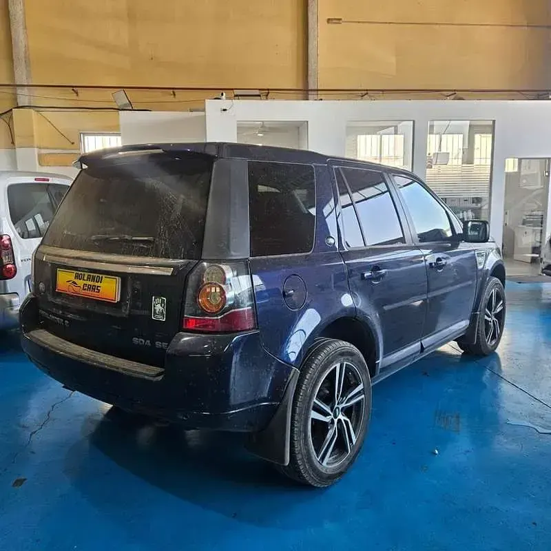 Usado Land Rover Freelander 2 SE Dynamic 190 CV (139 kW) 2014 Azul SUV
