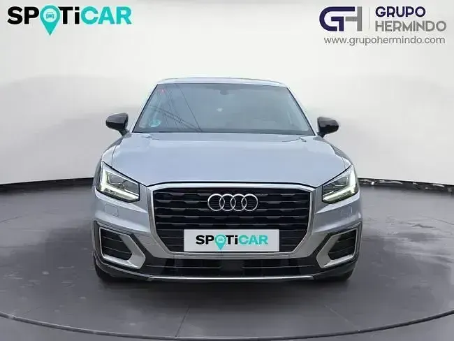 Używany Audi Q2 Premium 116 KM (85 kW) 2019 Szary SUV