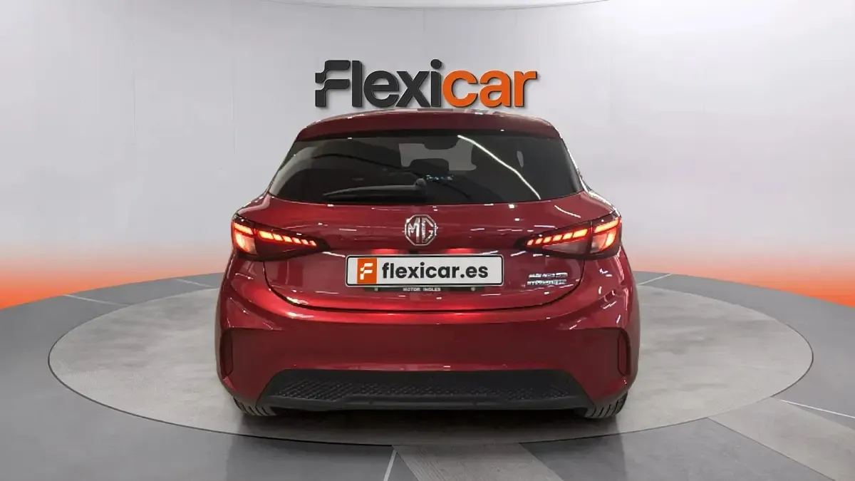 Usado MG MG3 Luxury 196 CV (144 kW) 2025 Rojo Utilitario
