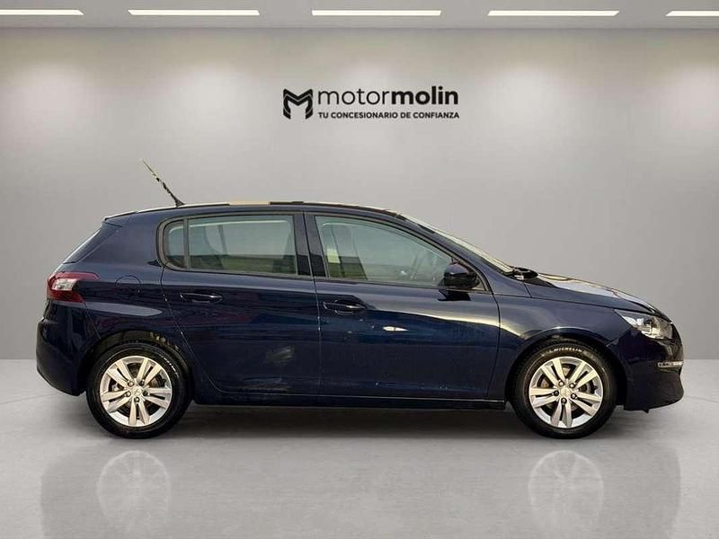 Usado Peugeot 308 Active 120 HP (88 kW) 2015 Azul Citadino