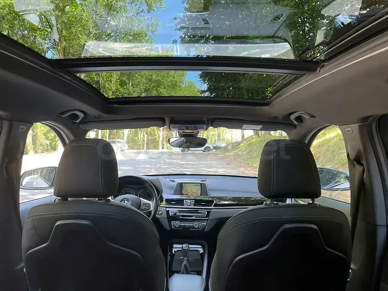 Usado BMW X1 Sport Line 150 CV (110 kW) 2017 Blanco SUV