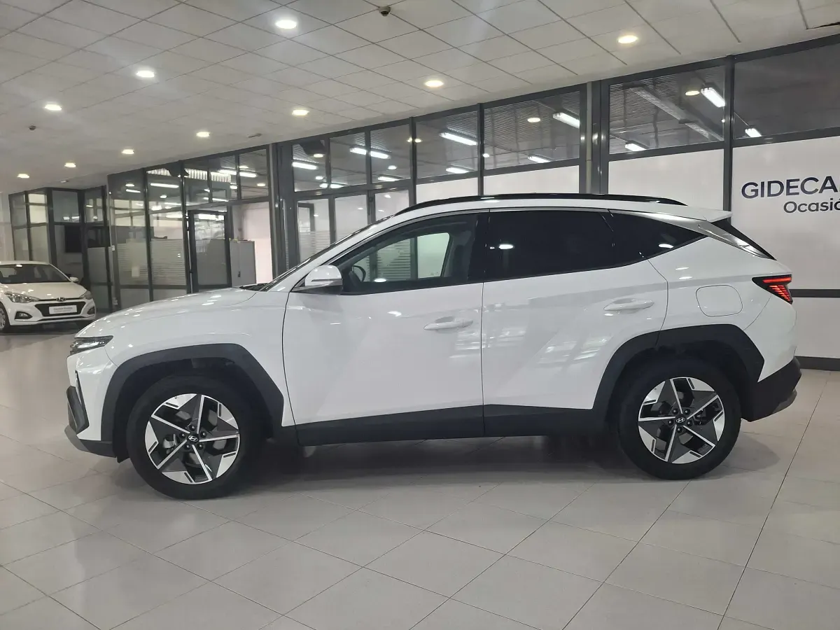 Usado Hyundai Tucson 215 CV (158 kW) 2025 SUV