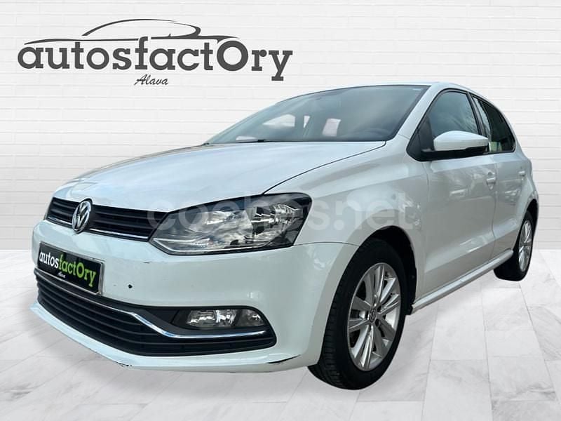 Usado VW Polo Advance 90 CV (66 kW) 2015 Blanco Berlina