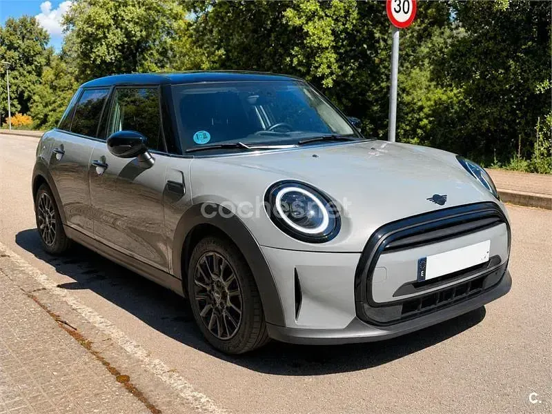 Usado Mini Cooper 136 CV (100 kW) 2022 Gris / plata Utilitario