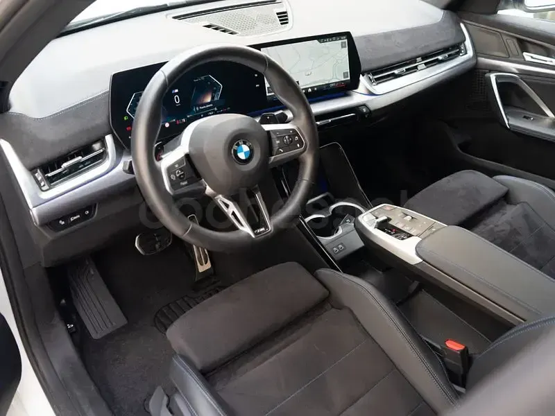 Usado BMW X2 Luxury Line 163 CV (119 kW) 2025 Blanco SUV