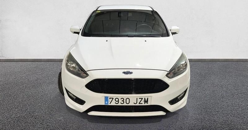 Usado Ford Focus ST-Line 125 CV (91 kW) 2017