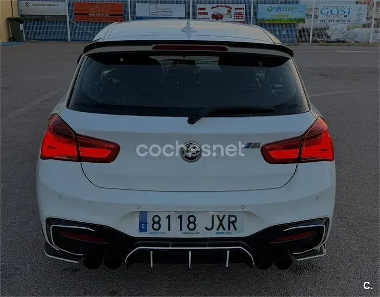 Usado BMW 118 Comfort Edition 136 CV (100 kW) 2017 Blanco Berlina