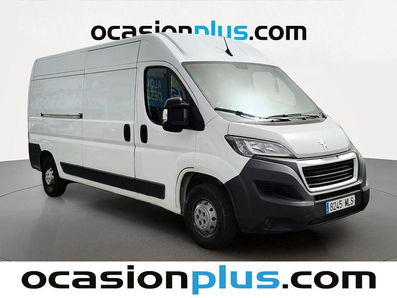 Usado Peugeot Boxer S 140 CV (102 kW) 2023 Blanco Van