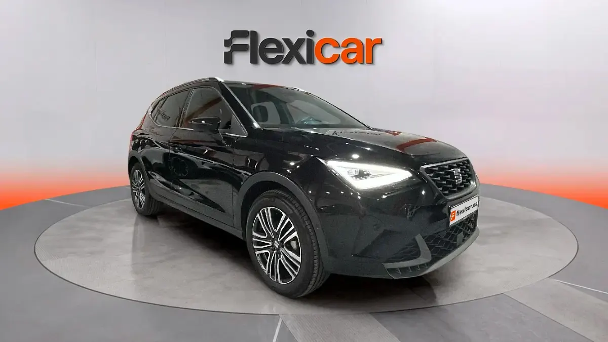 Usado Seat Arona FR 110 CV (80 kW) 2023 SUV