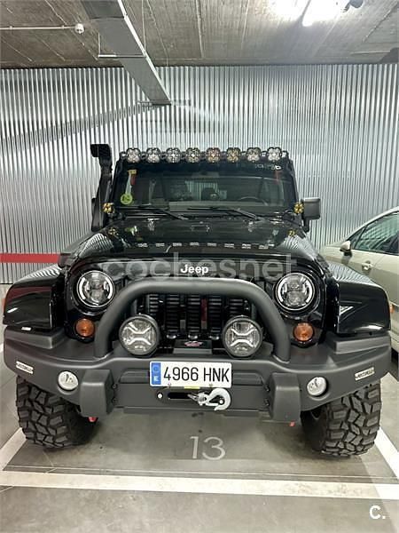 Usado Jeep Wrangler Unlimited Sahara 200 CV (147 kW) 2012 Negro SUV