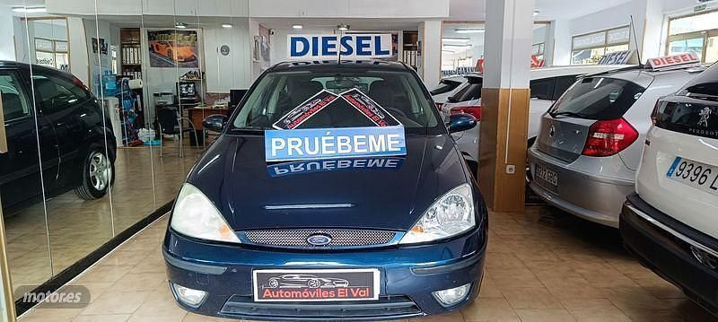 Azul Usado 2002 Ford Focus Trend Berlina | 2190 € (Precio justo) - Imagen 1/4