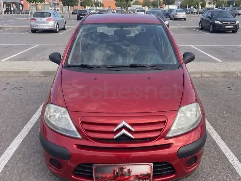 Usado Citroën C3 Furio 61 CV (44 kW) 2007 Granate Berlina